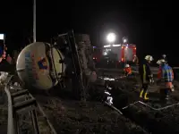 Gefahrgutunfall auf der Autobahn