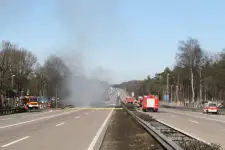 Vollsperrung A7 nach LKW Unfall