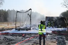 Vollsperrung A7 nach LKW Unfall
