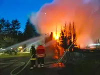 Vollbrand einer Holzhütte in Krelingen