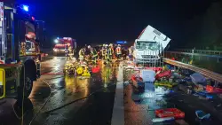 Autobahn 7 gleicht einem Trümmerfeld