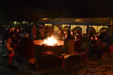 Wintergrillen mit frischem Pulverschnee